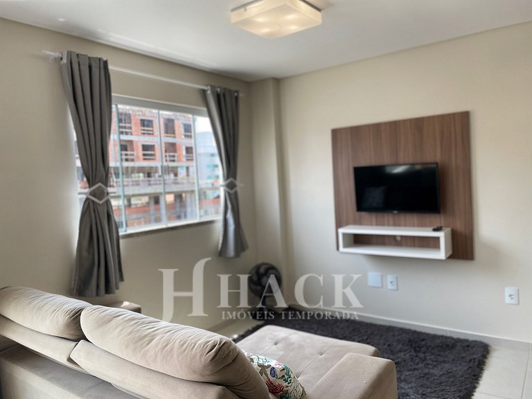 202 | Apt. 287 • Budget-Friendly with Balcony, 5-Min Walk to