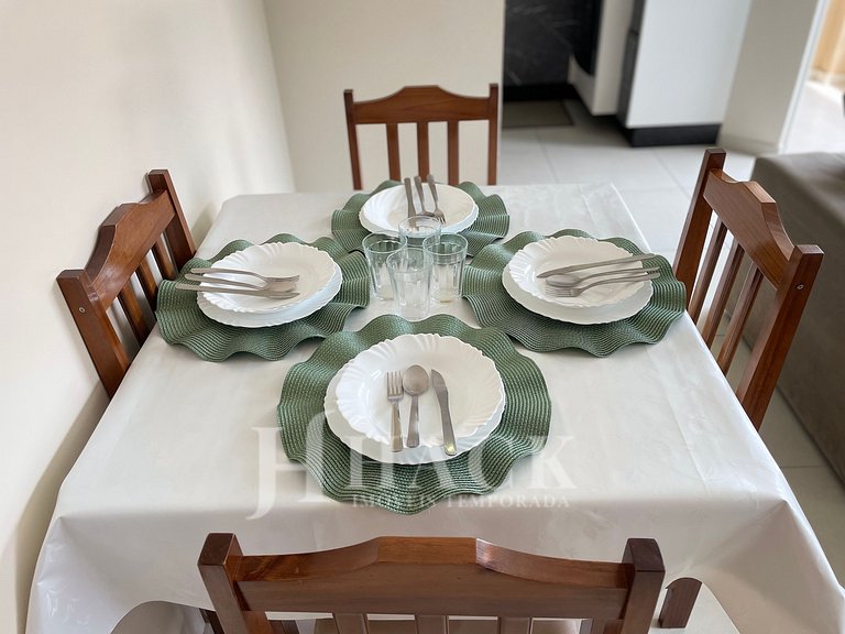 202 | Apt. 287 • Budget-Friendly with Balcony, 5-Min Walk to