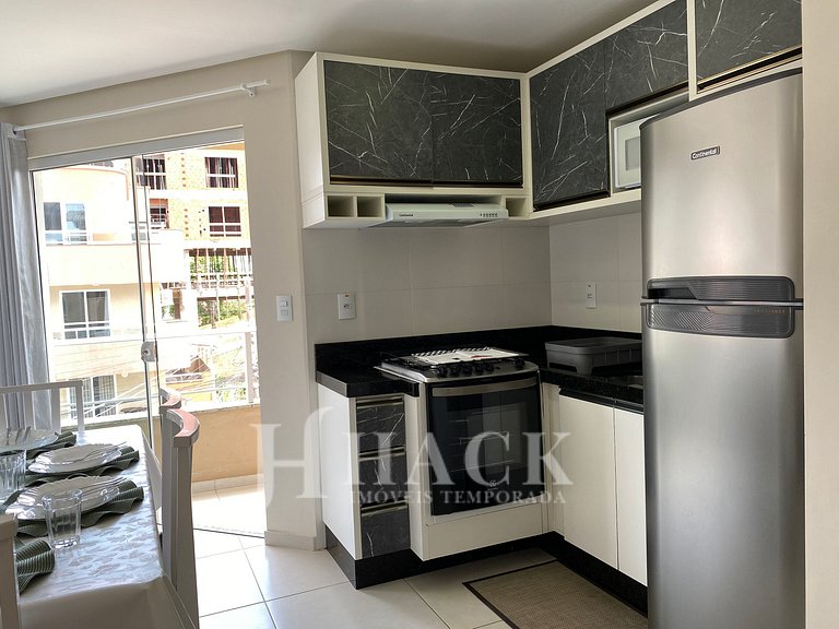 Apartamento Aurora – Até 7 pessoas, 250m da Praia Bombas