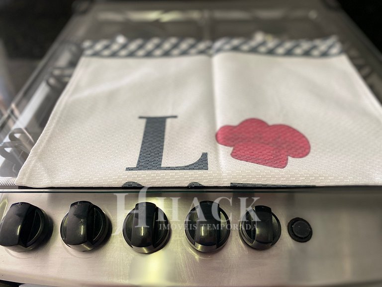 Aurora Apartment – Up to 7 guests, 250m from Bombas Beach