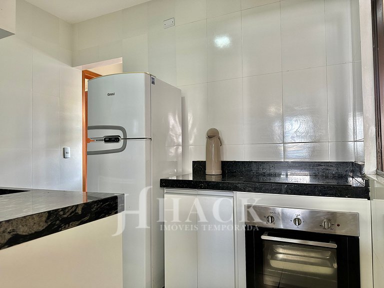 102 | Res. Falcão 448 • Com Área Externa Ótima Localização -