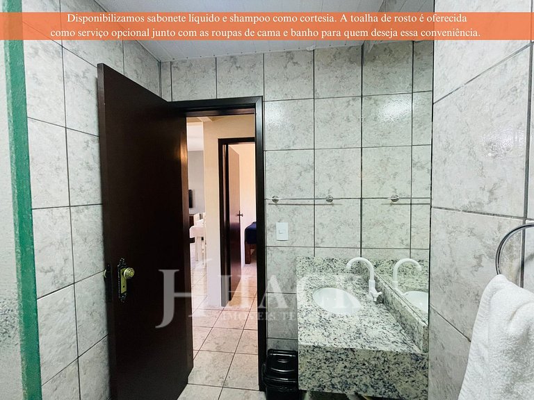 07 | Res. 305 • Spacious for 12 Guests – 5-Min Walk to the B