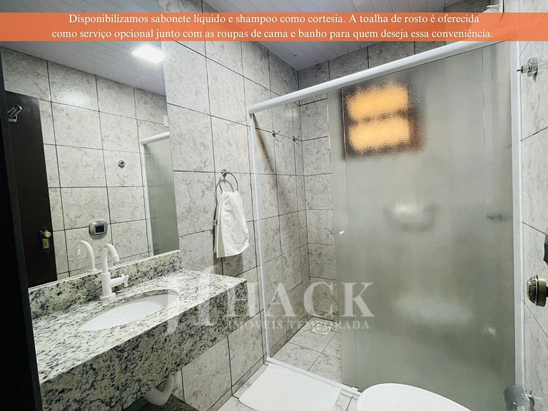 07 | Res. 305 • Spacious for 12 Guests – 5-Min Walk to the B