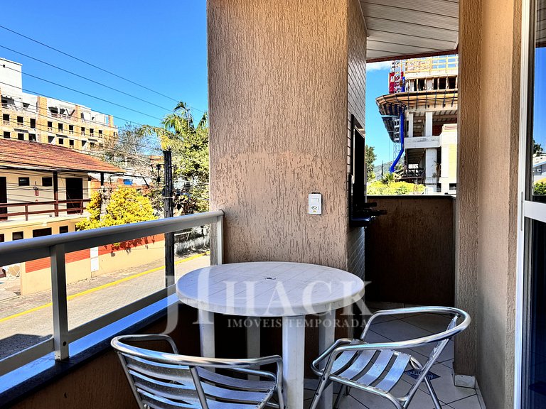 02 | Res. 364 • Exclusive Duplex in a Prime Location