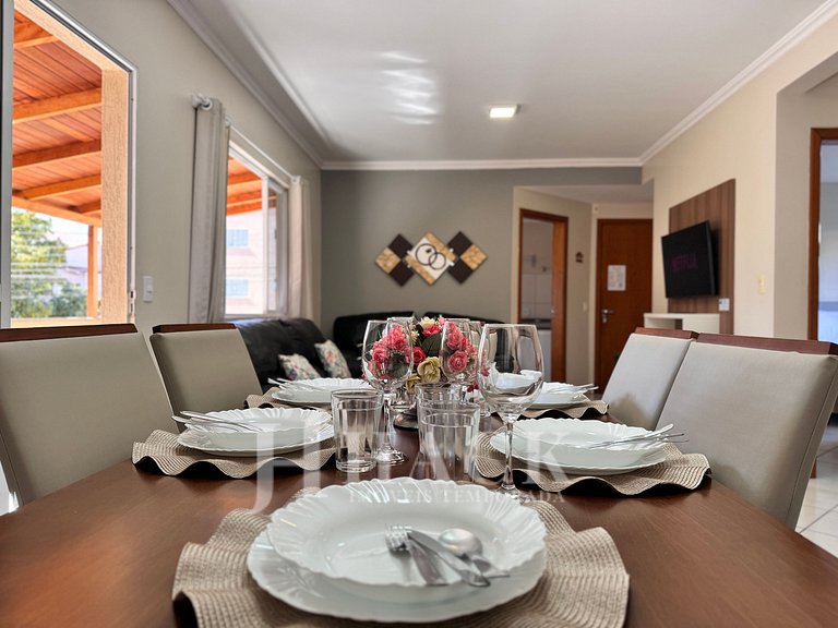 03 | Apt. 364 • Apt. with Balcony - 2 Bedrooms - 5 min Walk