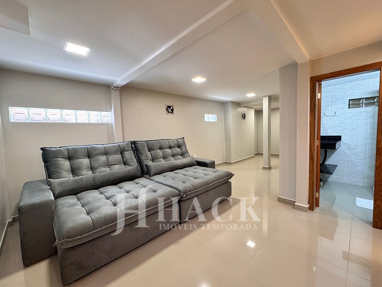 Casa com Piscina de 5 quartos na praia de Bombas