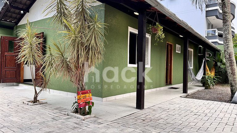 Casa 421 • Piscina | 5 quartos • Praia a Pé