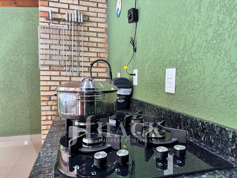 Casa con piscina de 5 habitaciones en la playa de Bombas