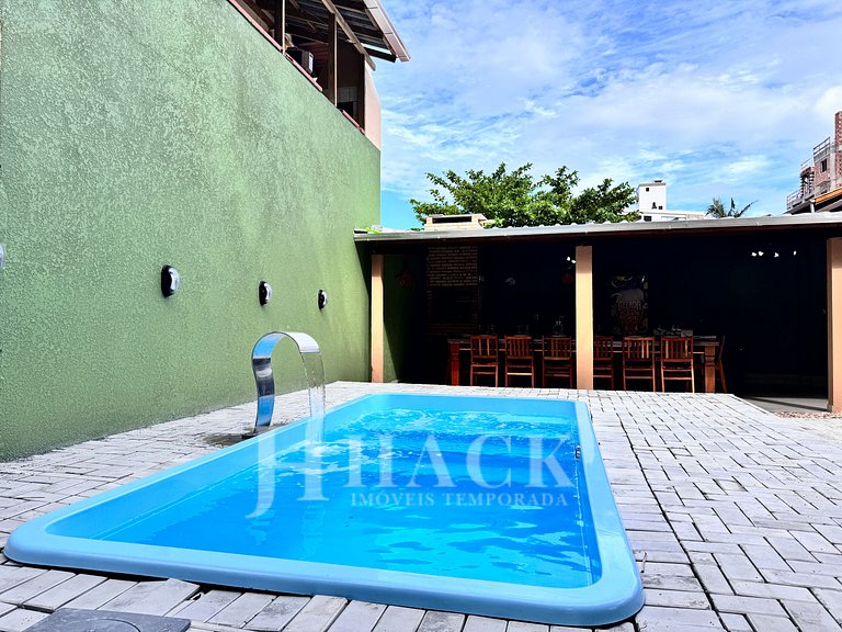 Casa com Piscina de 5 quartos na praia de Bombas