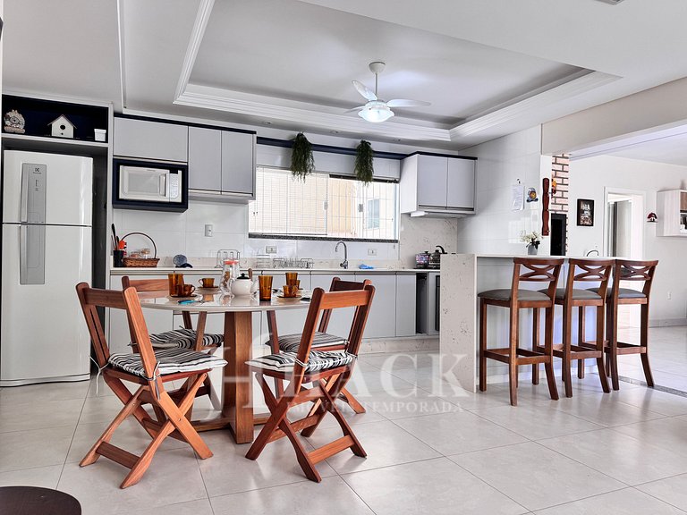 Casa Verde Mar - Aconchegante a 350m do mar em Bombas - Idea