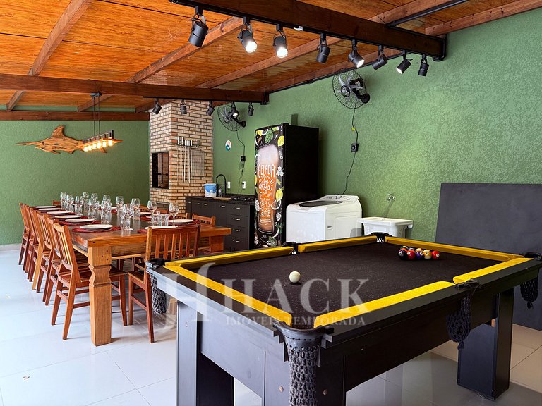 Casa con Piscina | 421 • 5 habitaciones - 5 min de la Playa