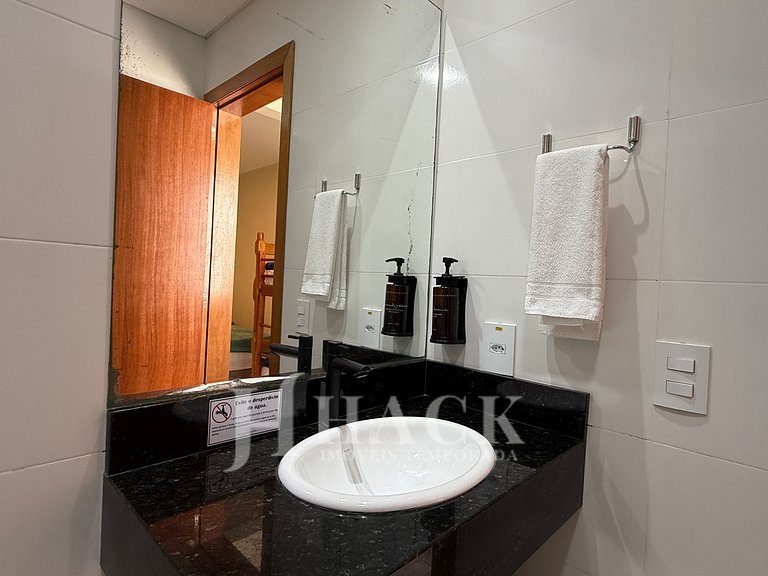 001 | 287 • Ground floor with 3 bedrooms, just 5 minutes on