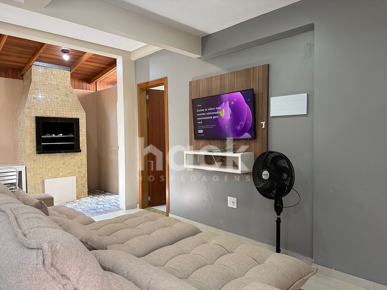 A 300 m de la Praia de Bombas | 3 habitaciones con aire acon