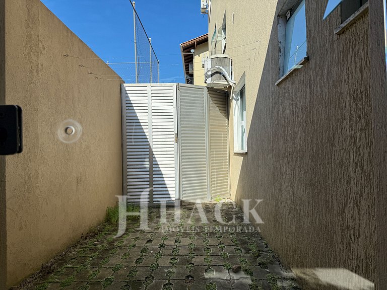 001 | 287 • Ground floor with 3 bedrooms, just 5 minutes on