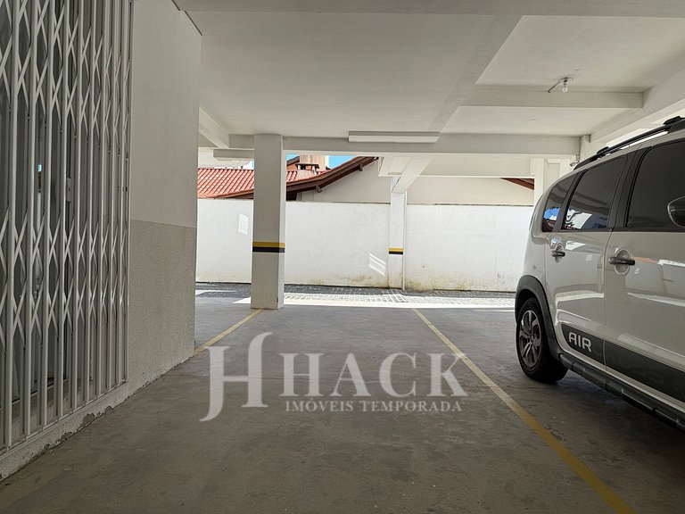 Apt 306 – 280 m from the sea, with a view of Bombas Hill