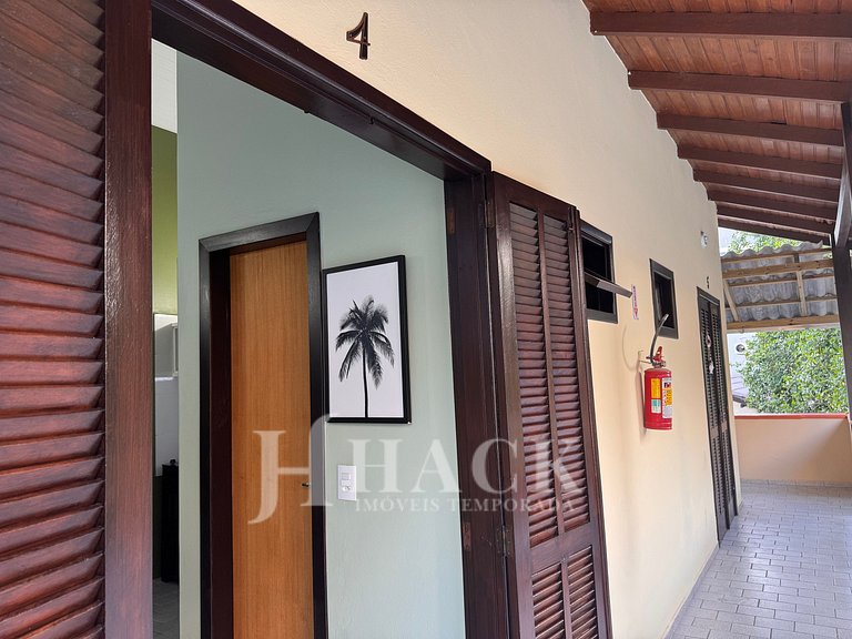 02 | Res. 305 • Cozy Apartment for Couple – 5min from the Be