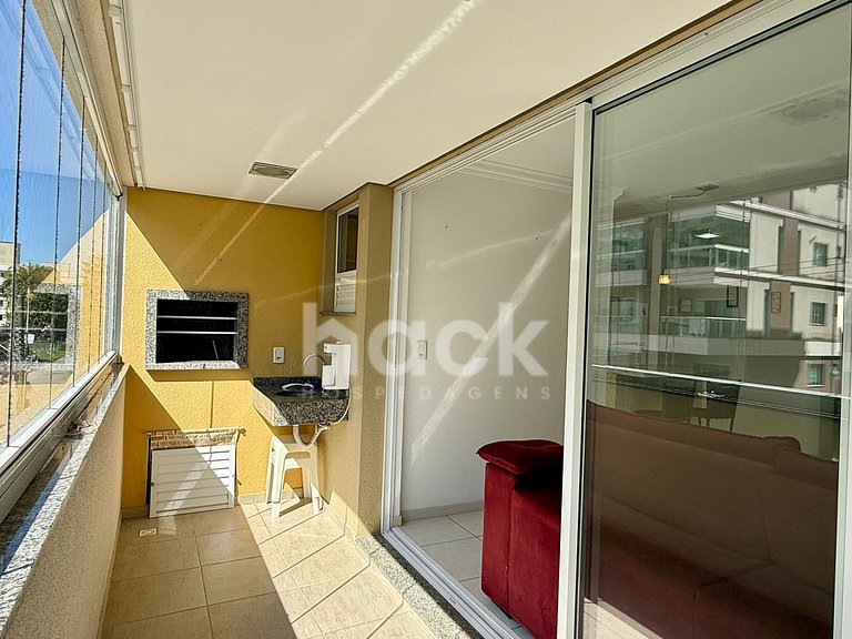 Apartment 302 – Spacious and Bright with Balcony Barbecue