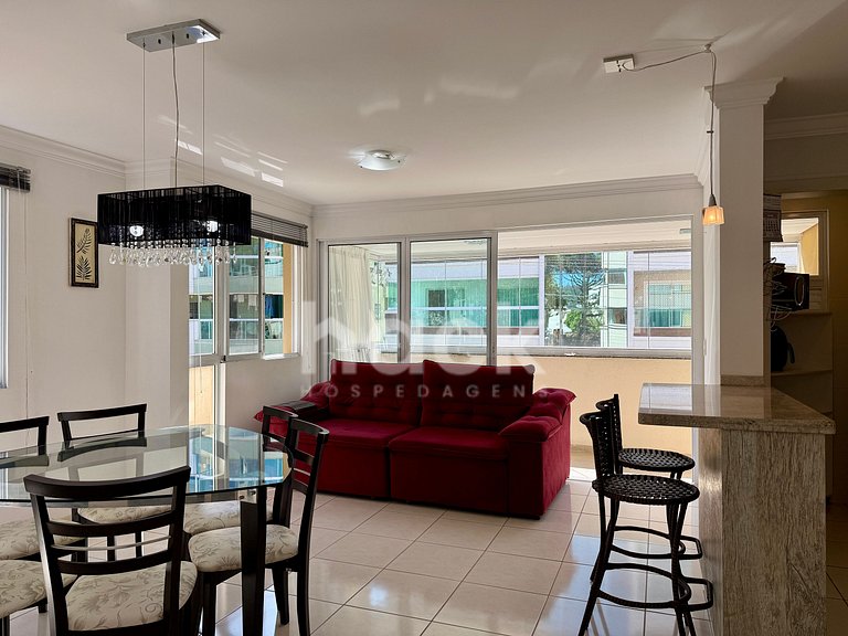 Apartment 302 – Spacious and Bright with Balcony Barbecue