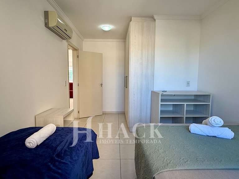 Depto 302 · Amplio, luminoso y con parrilla en el balcón