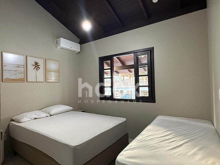 08 | Res. 305 • Cozy Apartment for Couple – 5min from the Be